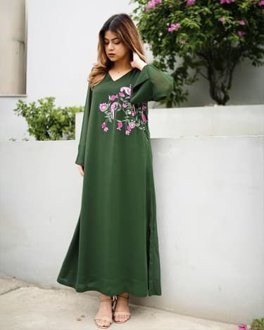ANARTOTA Women’s Long Kaftan with Elegant Embroidery Work