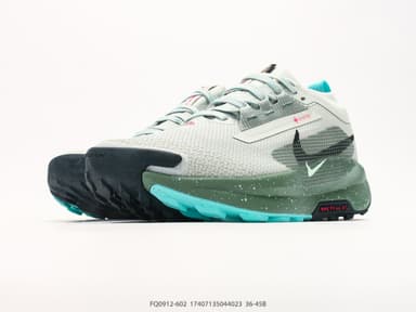 Nike Reacts Pegasus Trail 5 GTX